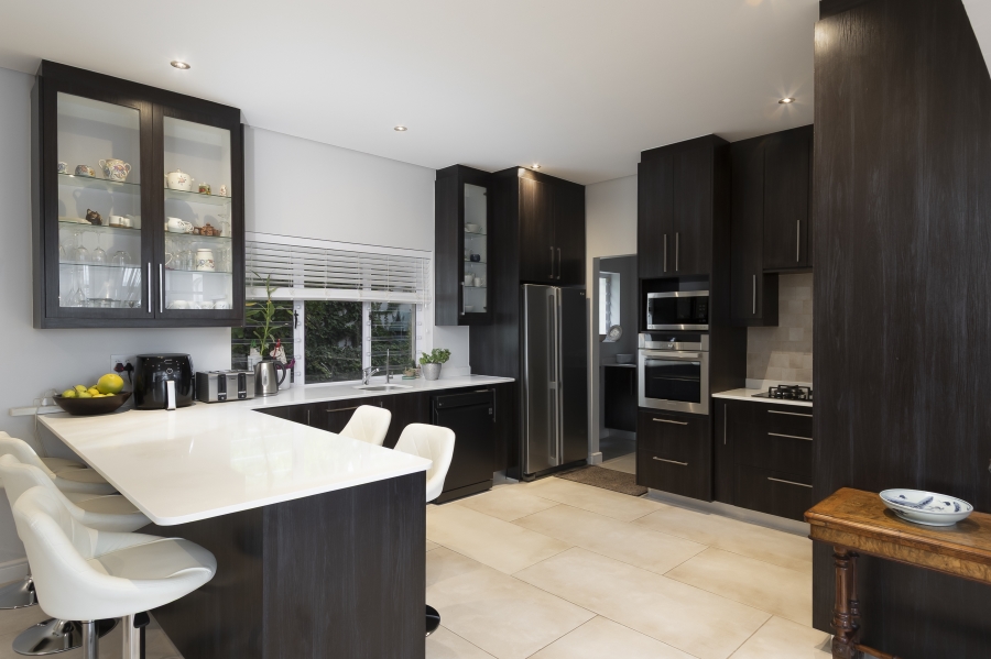 5 Bedroom Property for Sale in Dennegeur Western Cape